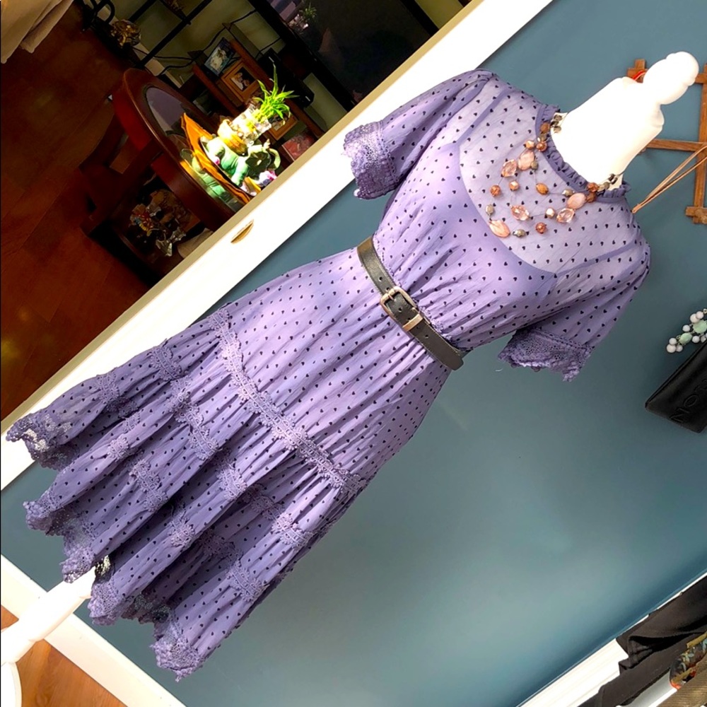 Beautiful 100% polyester, lace dress